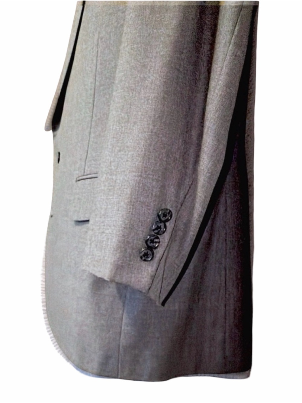 Tom James Royal Classic Gray Suit | 2-Piece | Hand Tailored | Executive Business - Picture 12 of 15